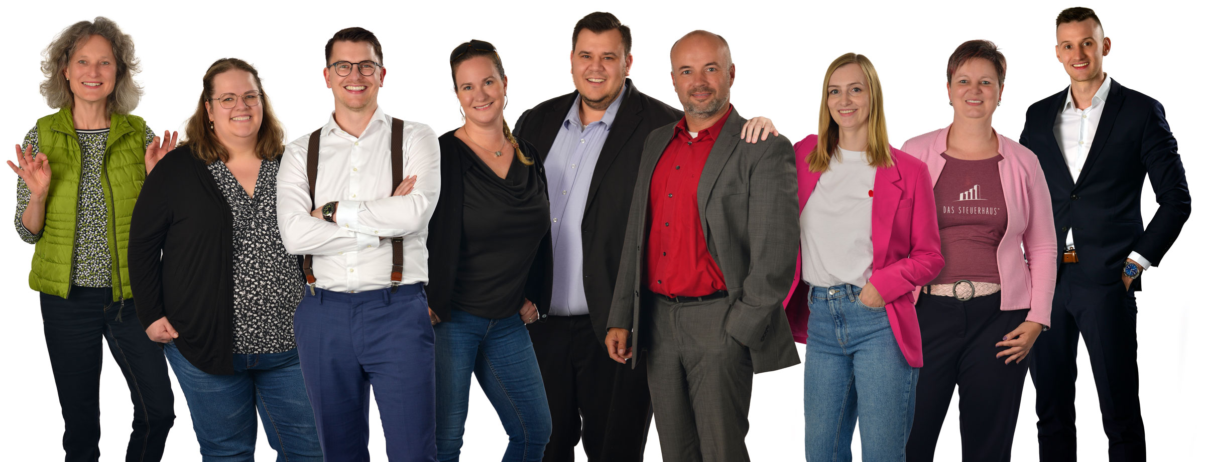gruppenfoto-dassteuerhaus.jpg